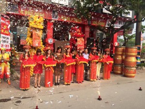 Cung cấp, Cho thuê đội lân tại TP Vinh Nghệ An