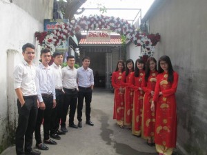 Cho thuê Lễ tân bưng tráp tại tp Vinh