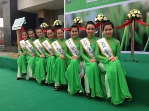 Nhóm PG Lễ tân cao 1m65