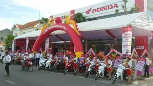 KHAI TRƯƠNG HONDA HEAD PHÚ TÀI 4